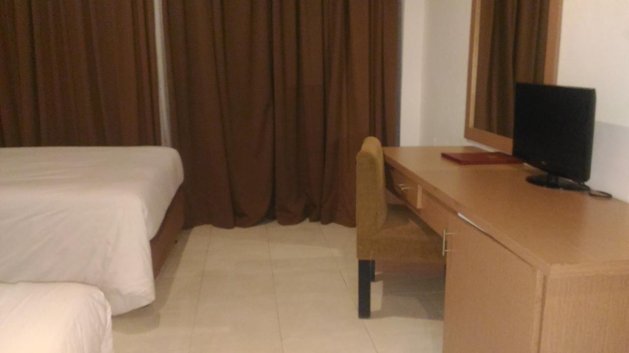 Grand Royal Taliwang Hotel Номер фото